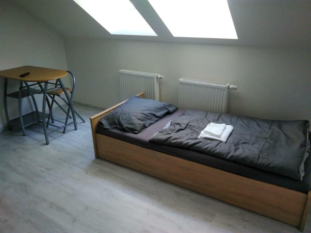 Vinoteka "U Kozu" Hotel Nové Město nad Metují Eksteriør billede
