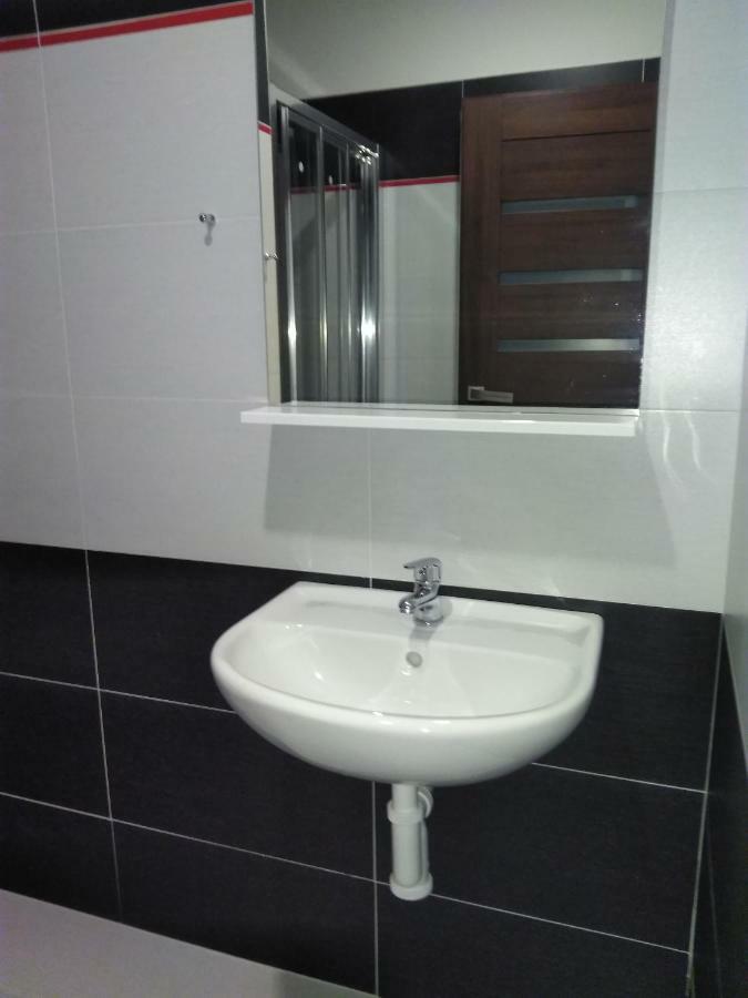 Vinoteka "U Kozu" Hotel Nové Město nad Metují Eksteriør billede